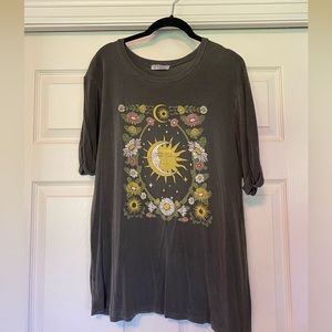 Celestial boho t-shirt ✨ 🌙 Polagram size Large